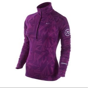 NIKE Dri Fit Quarter Zip Pullover